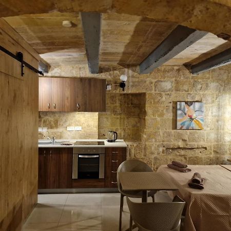 Renovated 16Th Century House In Valletta Luaran gambar