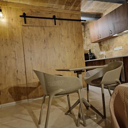 Renovated 16Th Century House In Valletta Luaran gambar