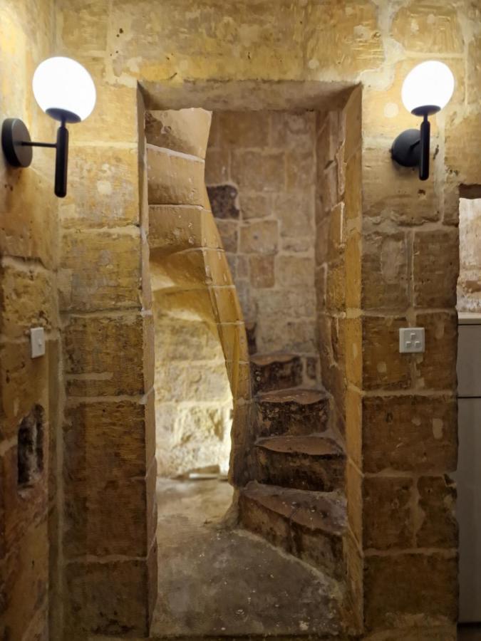 Renovated 16Th Century House In Valletta Luaran gambar